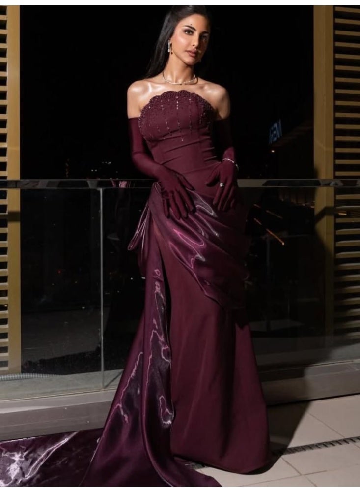 Cutie Royal evening dress in burgundy - Image 1